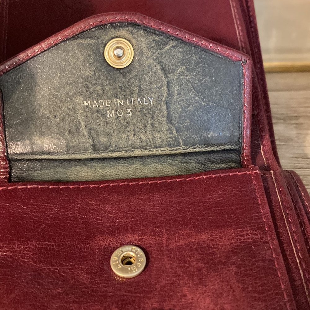 Authentic CELINE Vintage Burgundy Leather Bifold - Picture 9 of 11